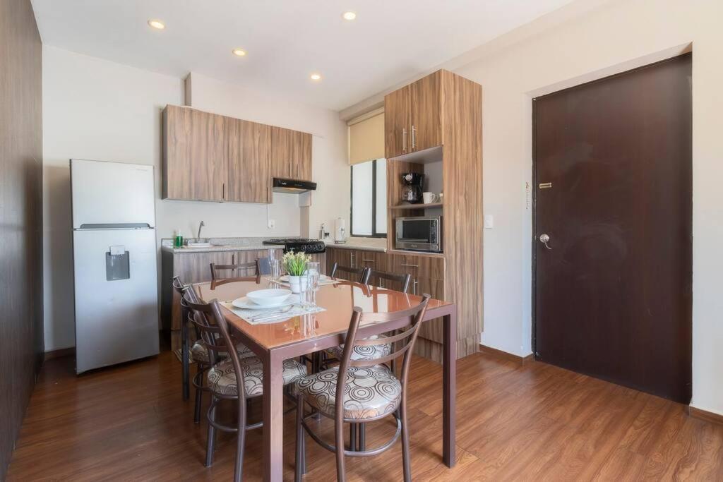 406 Location 2bdrm 2baths Ac Rooftop Hébergement de vacances
